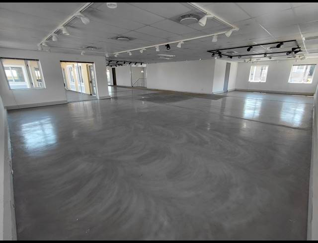 423M² OFFICE TO LET IN WOODMEAD